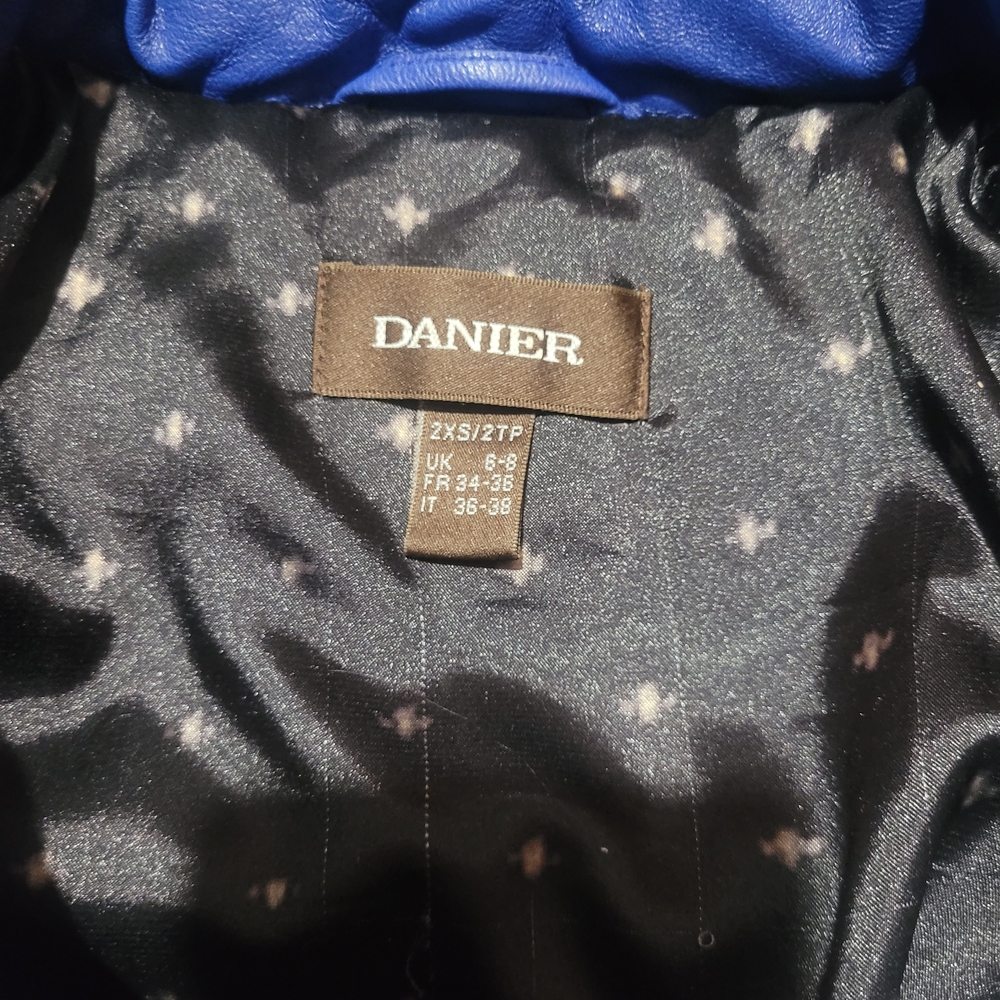 Danier Cobalt Blue Leather Down Quilted Puffer Jacket Size 2XS - Picture 9 of 10